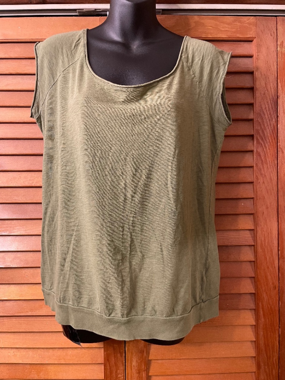 "Heritage 1981" women's  sleeveless top